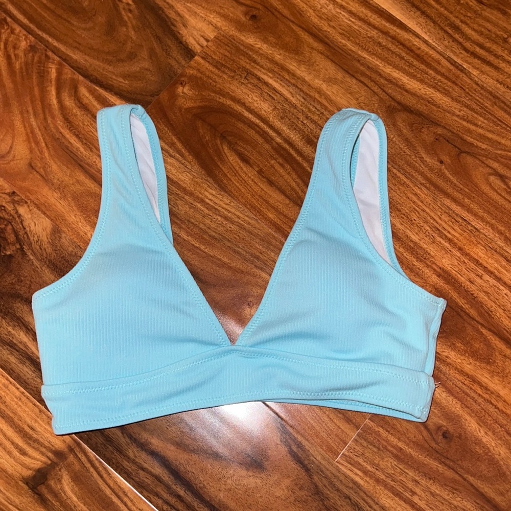 Bikini top